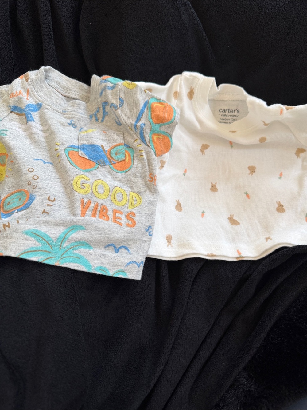 Carter's Gray 'Good Vibes' & White Carrot Print Short Sleeve Tees